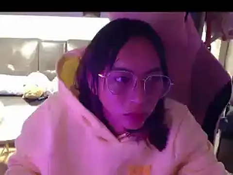 sexybigcockandtits online show from December 2024 05:48:01 PM
