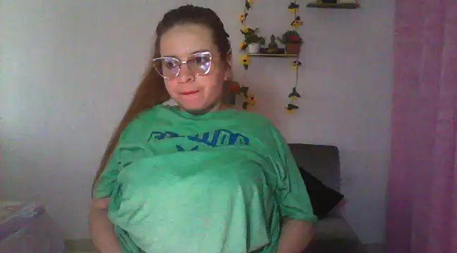 lorenitabella online show from March 2025 02:40:01 PM