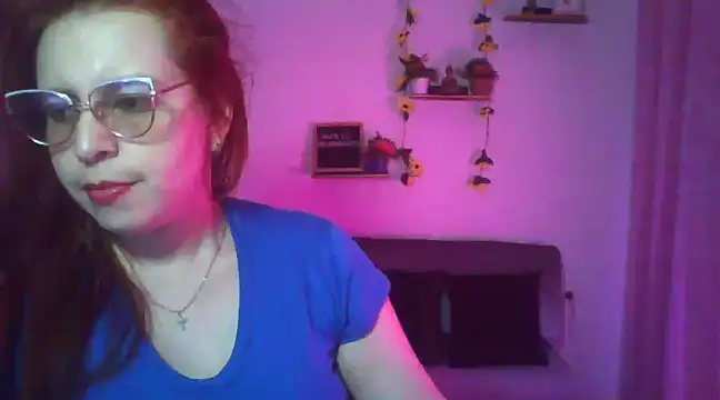 lorenitabella online show from March 2025 10:28:01 PM