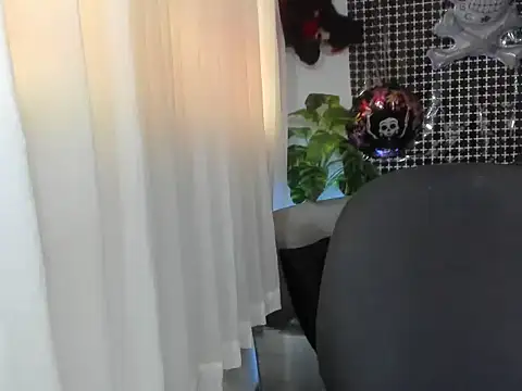 lorenitabella online show from October 2025 09:16:02 PM