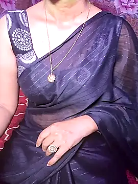 XBHUUME online show from February 2026 05:03:01 PM