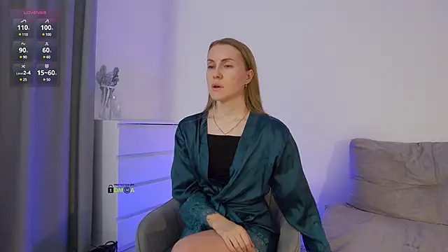 Snapshot of Fallinlove1 chatting on January 2025 05:12:02 PM Fallinlove1 online show from January 2025 05:12:02 PM