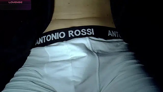 Snapshot of VirtualPear chatting on October 2025 09:19:02 AM VirtualPear online show from October 2025 09:19:02 AM