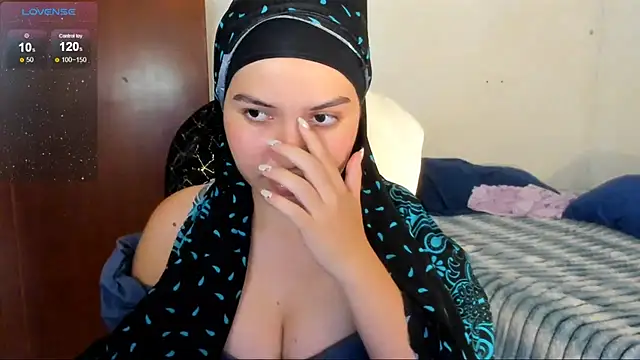 MatchedEyebrow online show from May 2026 09:01:02 PM