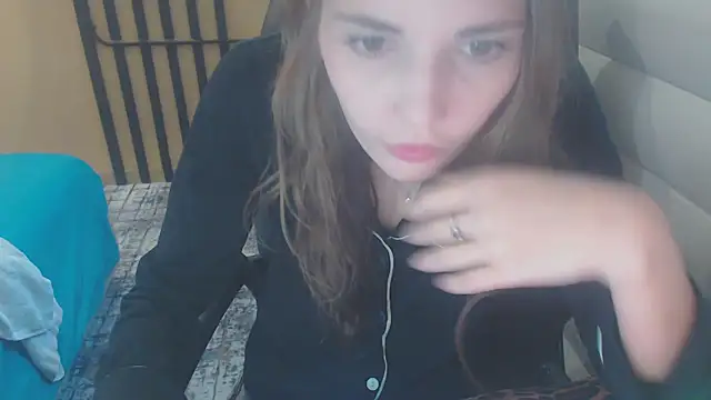 Laco-cO online show from November 2025 01:02:01 PM