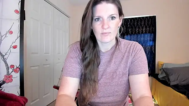 Kelly Carolina online show from March 2025 06:33:02 PM