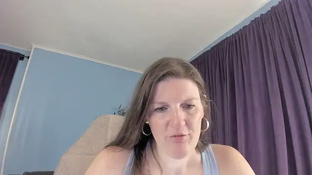 Kelly Carolina online show from June 2026 11:49:02 AM