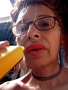 FrozenWaffle online show from February 2025 06:23:02 PM