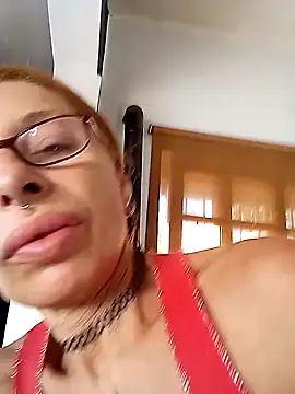 FrozenWaffle online show from February 2025 08:36:02 PM