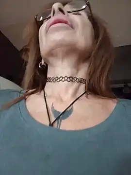 FrozenWaffle online show from June 2026 02:37:02 PM