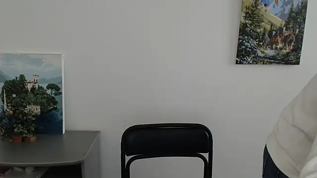 Snapshot of Sexy_MargoX_ chatting on April 2026 03:35:01 PM Sexy MargoX online show from April 2026 03:35:01 PM