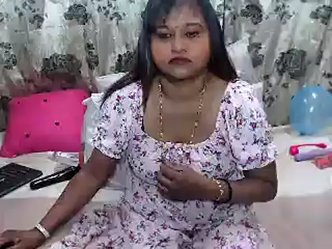 Snapshot of indian_glitter chatting on October 2025 09:09:01 AM indian glitter online show from October 2025 09:09:01 AM