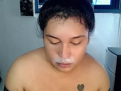 Snapshot of Hardcore_Tgirl chatting on June 2026 12:11:02 AM Hardcore Tgirl online show from June 2026 12:11:02 AM