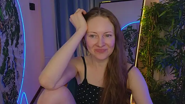 freya nilsson online show from December 2024 06:59:01 PM