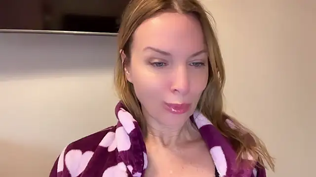Snapshot of RachellAmazing chatting on March 2025 07:24:01 AM RachellAmazing online show from March 2025 07:24:01 AM