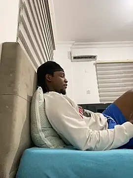 finefinance online show from October 2025 07:48:02 PM