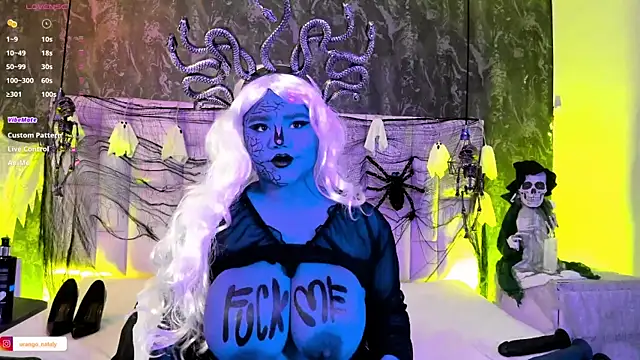 Snapshot of Sharik_Mackay chatting on October 2025 11:01:01 AM Sharik Mackay online show from October 2025 11:01:01 AM