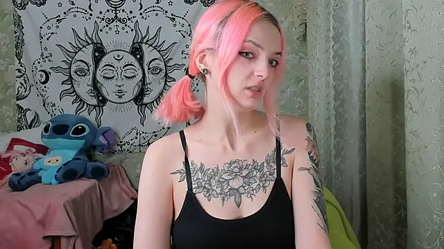 Cutie Adelia online show from December 2024 11:51:02 AM