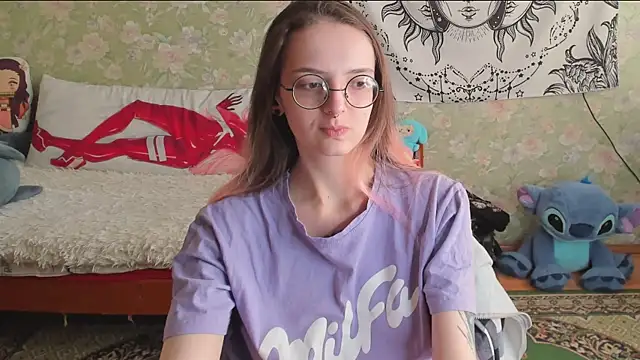Cutie Adelia online show from April 2026 12:22:02 PM