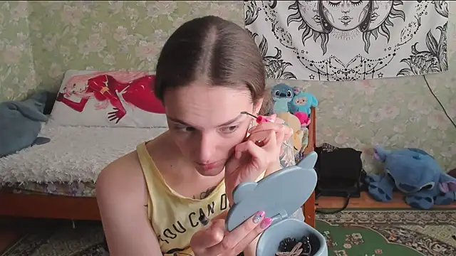 Cutie Adelia online show from May 2026 11:15:01 AM