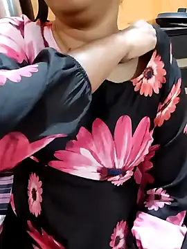 Diya 143 online show from March 2025 02:47:01 PM