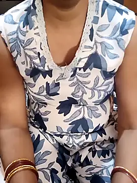 Diya 143 online show from October 2025 08:09:02 AM