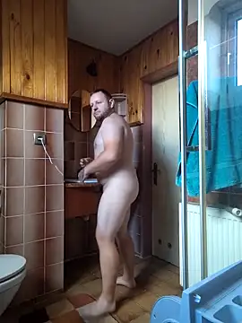 Snapshot of OskarKacper chatting on September 2025 11:13:02 AM OskarKacper online show from September 2025 11:13:02 AM