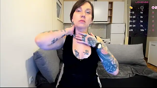 Snapshot of StacyTigerr chatting on March 2025 10:53:01 PM StacyTigerr online show from March 2025 10:53:01 PM