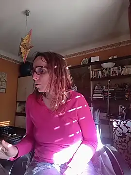 Dettybitch40 online show from April 2026 03:36:02 PM