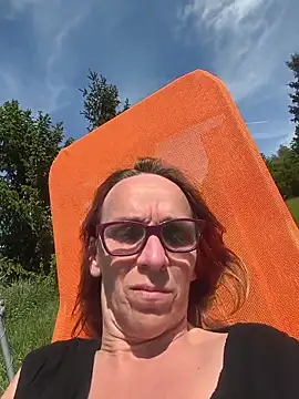 Dettybitch40 online show from May 2026 11:59:02 AM