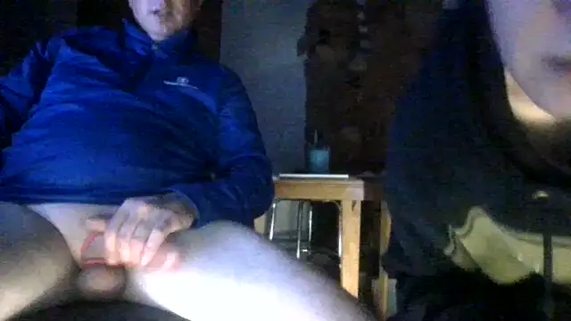 Snapshot of COCKNDRILLER chatting on October 2025 10:47:02 AM COCKNDRILLER online show from October 2025 10:47:02 AM