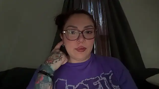 nativepumpkin95 online show from June 2026 10:03:02 PM
