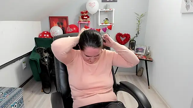 Snapshot of ChloeHottyX chatting on February 2025 10:55:02 AM ChloeHottyX online show from February 2025 10:55:02 AM