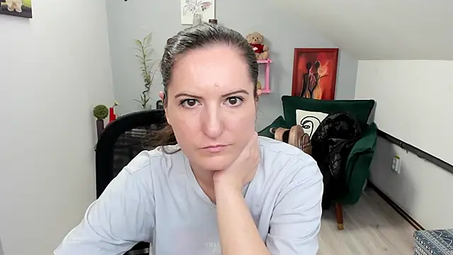 Snapshot of ChloeHottyX chatting on March 2025 10:56:02 AM ChloeHottyX online show from March 2025 10:56:02 AM