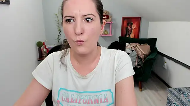 Snapshot of ChloeHottyX chatting on March 2025 10:55:02 AM ChloeHottyX online show from March 2025 10:55:02 AM