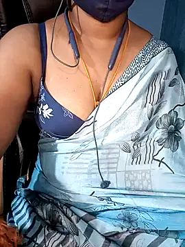 Snapshot of Tamil-hotwife chatting on January 2025 05:26:01 PM Tamil-hotwife online show from January 2025 05:26:01 PM