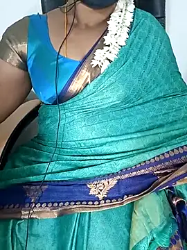 Snapshot of Tamil-hotwife chatting on February 2025 06:15:02 PM Tamil-hotwife online show from February 2025 06:15:02 PM