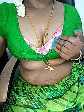 Snapshot of Tamil-hotwife chatting on November 2025 06:31:02 PM Tamil-hotwife online show from November 2025 06:31:02 PM