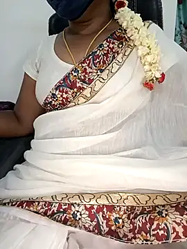 Tamil-hotwife online show from May 2026 04:45:02 PM