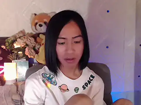 Snapshot of Lemonadexxx chatting on February 2025 12:17:02 PM Lemonadexxx online show from February 2025 12:17:02 PM