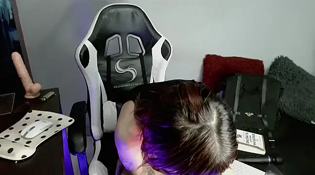 Snapshot of Ardat_Lili69 chatting on January 2025 03:36:02 PM Ardat Lili69 online show from January 2025 03:36:02 PM