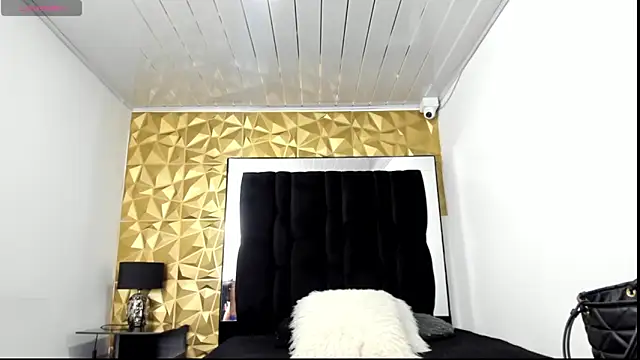 Snapshot of karlyn_angels chatting on March 2025 06:32:01 PM karlyn angels online show from March 2025 06:32:01 PM