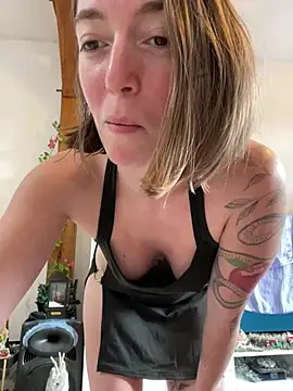 Daisy Michto Officiel online show from December 2024 02:05:02 PM