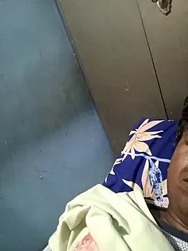 Snapshot of kummuduabbai chatting on February 2026 10:08:01 PM kummuduabbai online show from February 2026 10:08:01 PM