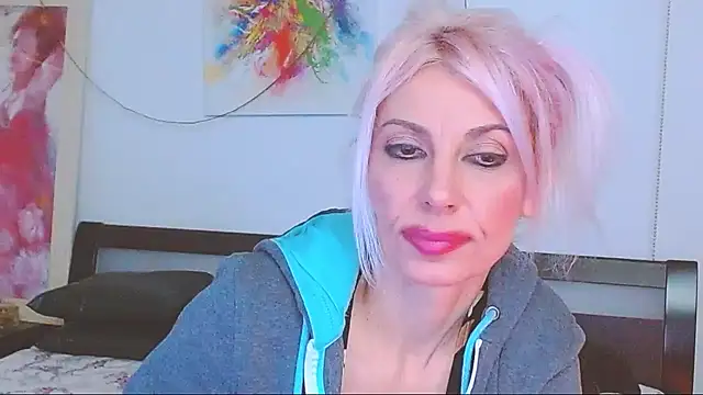 HoneyLara online show from February 2025 01:52:02 AM