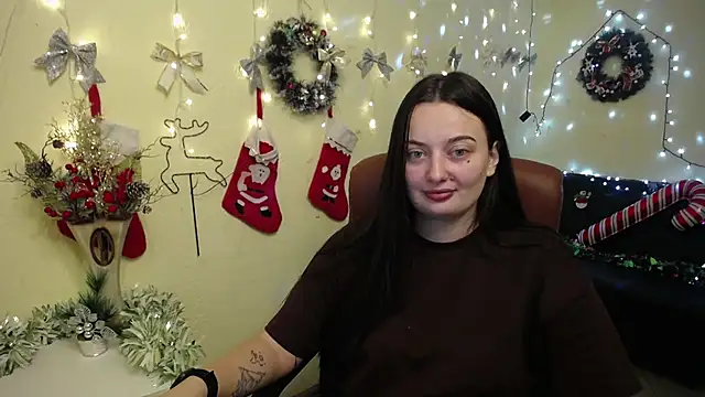 MilanaPrice online show from December 2025 06:15:01 PM