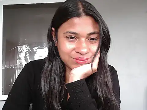 dark enchantress  online show from January 2026 08:11:02 PM