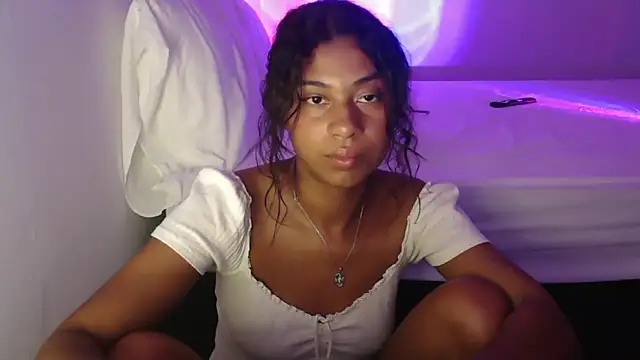 dark enchantress  online show from March 2026 12:59:02 AM