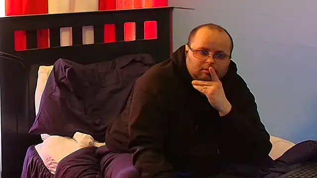 Snapshot of lefty15242 chatting on January 2025 05:33:01 PM lefty15242 online show from January 2025 05:33:01 PM