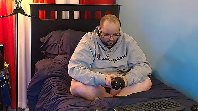 Snapshot of lefty15242 chatting on March 2025 05:17:02 AM lefty15242 online show from March 2025 05:17:02 AM